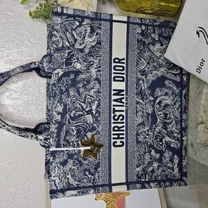 RARE Dior 'Toile de Jouy' BOOK TOTE ECRU BLUE Embroidered Large